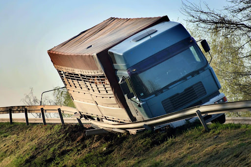 Example of a crash that leads to trucking accident settlements.