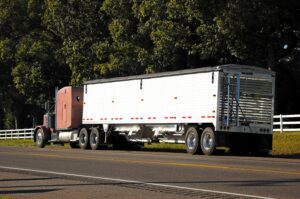 A truck illegally parked on the side of the highway can cause truck accidents.